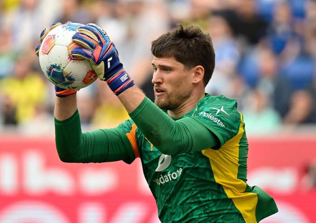 Sorgt Keeper Kobel (Dortmund) gegen Freiburg für einen schadlosen Heimsieg? (© Eibner-Pressefoto / Alamy Stock Photo) Dortmund Freiburg Tipp