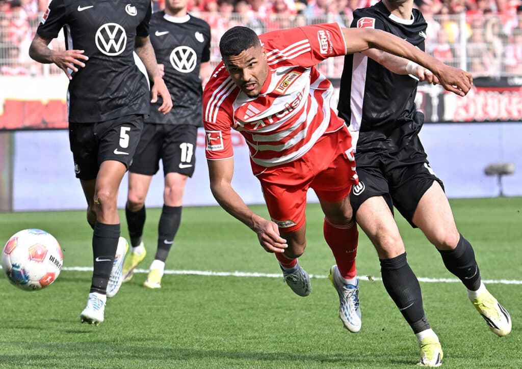Was kann Union Berlin (im Bild: Danilho Doekhi) auswärts bei RB Leipzig erreichen? (© dpa picture alliance archive / Alamy Stock Photo) RB Leipzig vs. Union Berlin Tipp