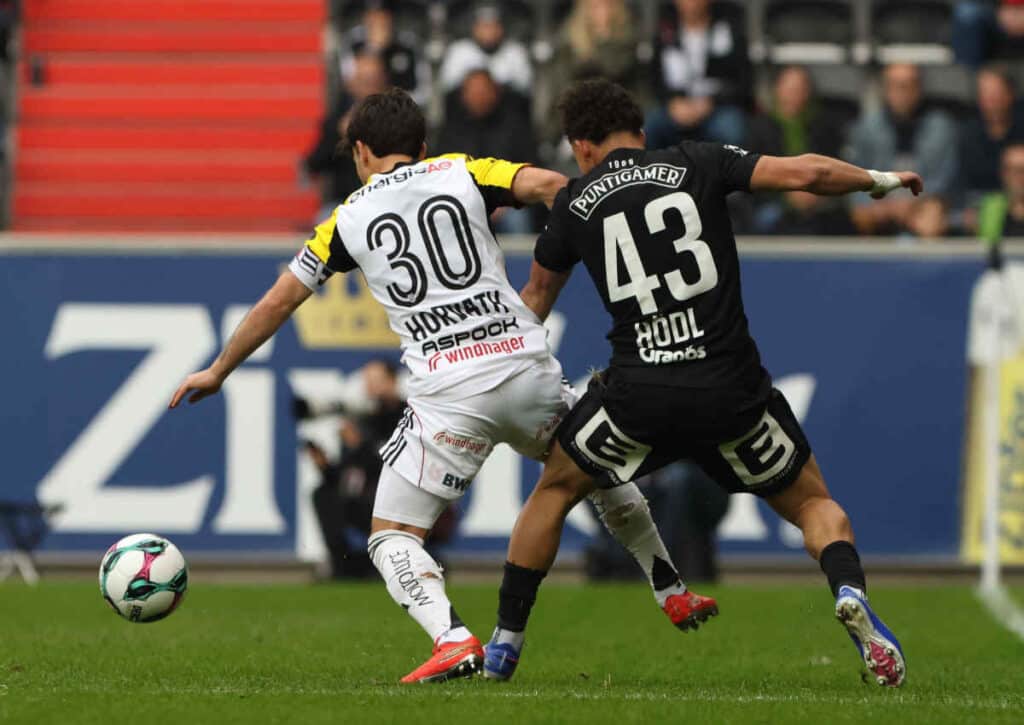 Wer entscheidet das Topspiel zwischen Spitzenreiter Sturm Graz und Verfolger LASK für sich? (© APA-PictureDesk / Alamy Live News) Wer entscheidet das Topspiel zwischen Spitzenreiter Sturm Graz und Verfolger LASK für sich?