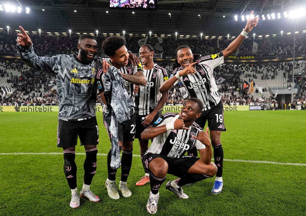 Ist Juventus Turin auch nach dem Spitzenspiel gegen AC Milan in Partystimmung und überholt die Rossoneri? (© LaPresse / Alamy Live News) Serie A 34. Spieltag Wett-Tipps