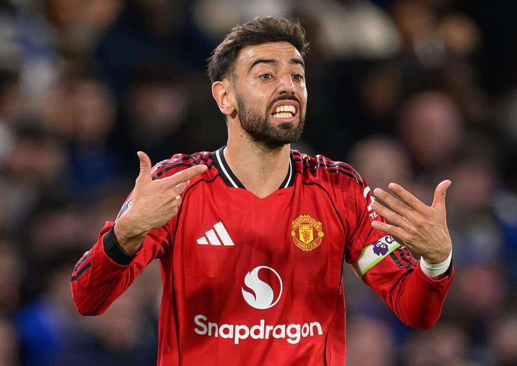 Muss Brentford im Duell mit Manchester United (im Bild: Bruno Fernandes) einen Rückschlag im Kampf um Europa hinnehmen? (© Mark Pain/Alamy Live News) Manchester United vs. Brentford Tipp