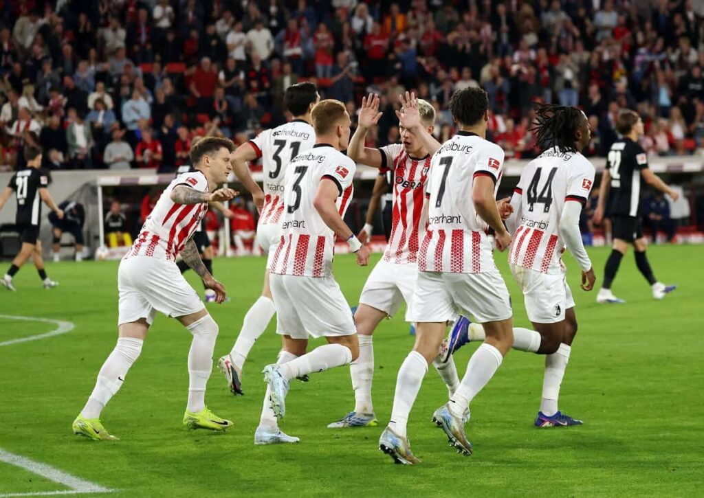 Zieht der SC Freiburg doch noch ins Europa-League-Finale ein? (© dpa picture alliance / Alamy Stock Photo) Europa League Favoriten Tipps Rückspiele Halbfinale 2025/26