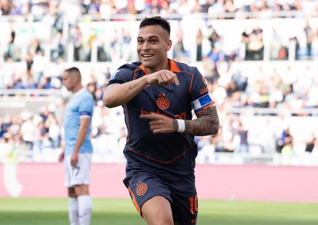 Lässt sich Inter Mailand (im Bild: Lautaro Martinez) von Lazio Rom auf dem Weg zum zweiten Titel in dieser Spielzeit nicht stoppen? (© Giuseppe Maffia / Alamy Stock Photo) Lazio Rom Inter Mailand Tipp