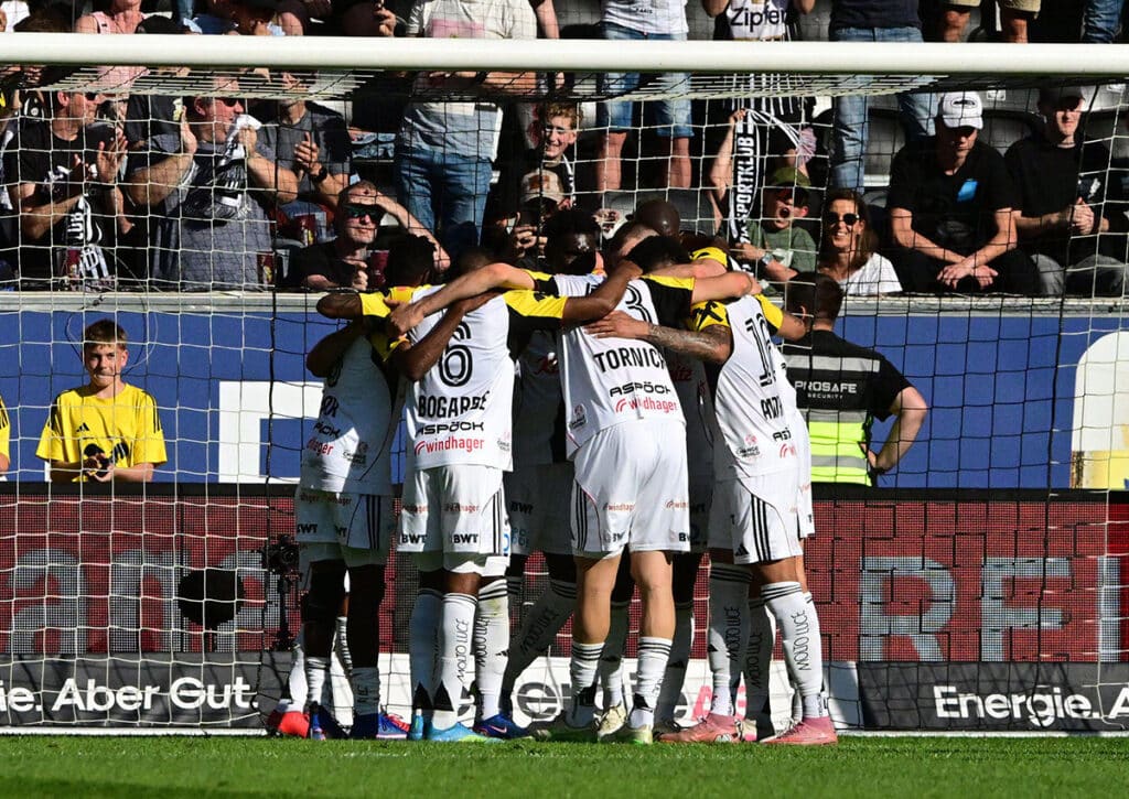 Schafft der LASK tatsächlich die Sensation und krönt sich zum österreichischen Meister? (© APA-PictureDesk / Alamy Live News) Bundesliga Österreich 32. Spieltag Wett-Tipps