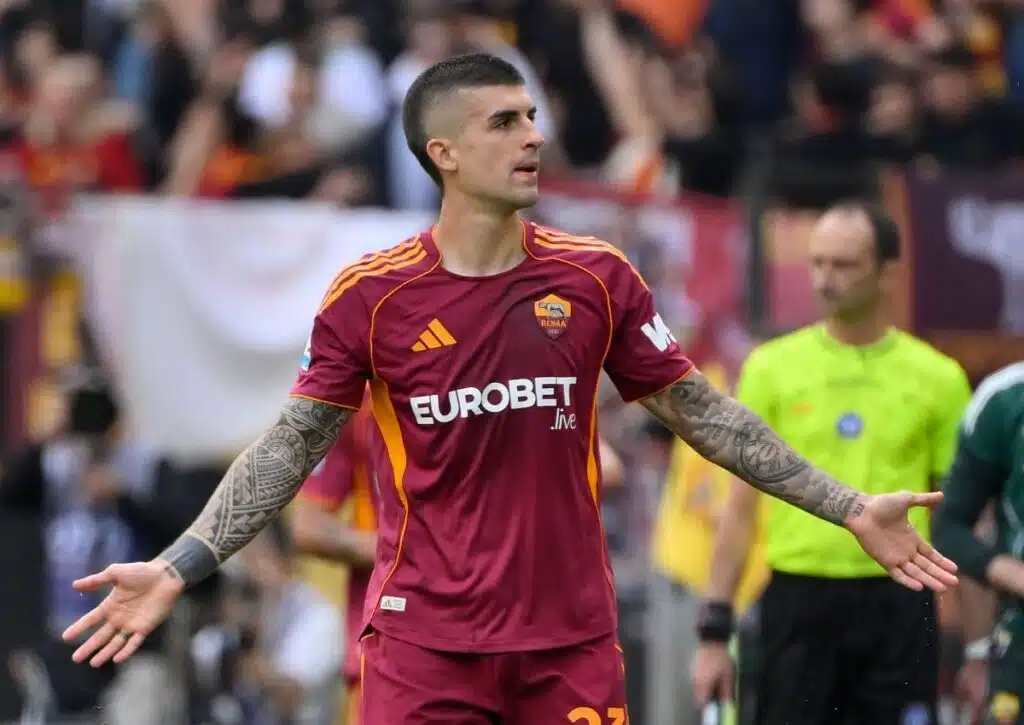 Holt sich die AS Rom (im Bild: Gianluca Mancini) nach dem Derbysieg auch bei Hellas Verona den Dreier und damit verbundenen Einzug in die Königsklasse? (© LaPresse/Alamy Live News) Hellas Verona AS Rom Tipp