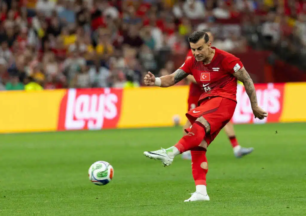 Laut der BETSiE schlägt die Türkei am 2. Spieltag gegen Paraguay zurück. (© John Carusi / Alamy Stock Photo) Laut der BETSiE schlägt die Türkei am 2. Spieltag gegen Paraguay zurück.