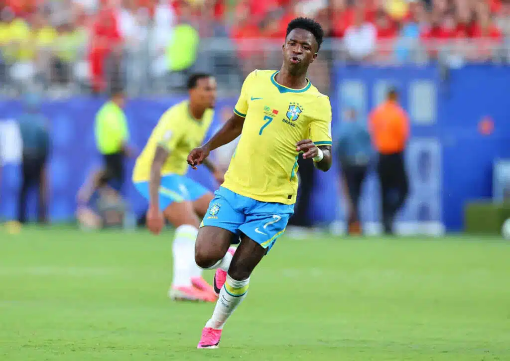 Verhilft Vini Jr. Brasilien zum Kantersieg am 2. Spieltag gegen Haiti? (© Associated Press / Alamy Stock Photo) Verhilft Vini Jr. Brasilien zum Kantersieg am 2. Spieltag gegen Haiti?