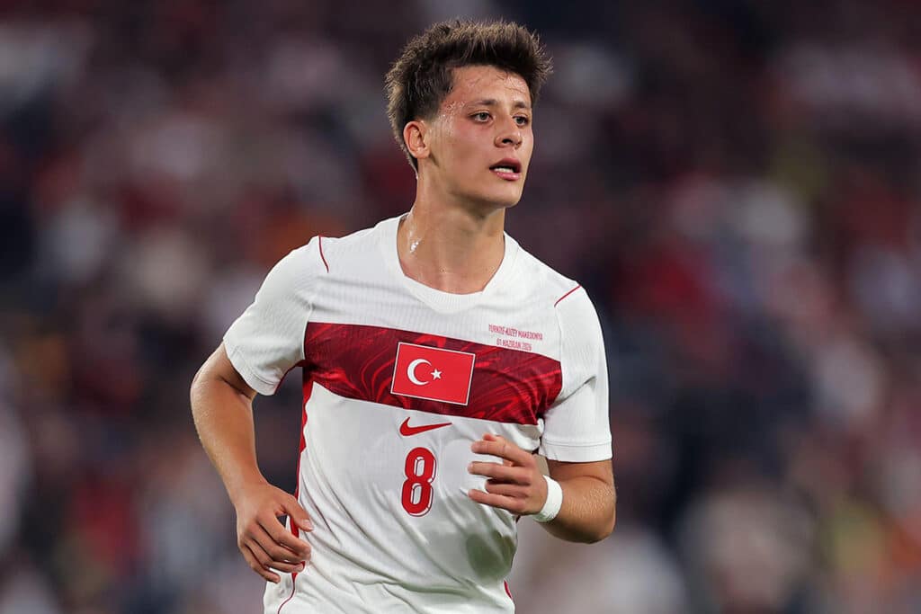 Arda Güler Herkufnt Freundin Gehalt Karriere Rekorde Arda Güler Gehalt Freundin
