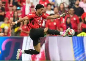 In der Australien vs. Ägypten Prognose (im Bild: Marmoush) wollen beide Teams den ersten K.o.-Sieg ihrer WM-Geschichte! (© Associated Press / Alamy Stock Photo) Australien Ägypten Tipp