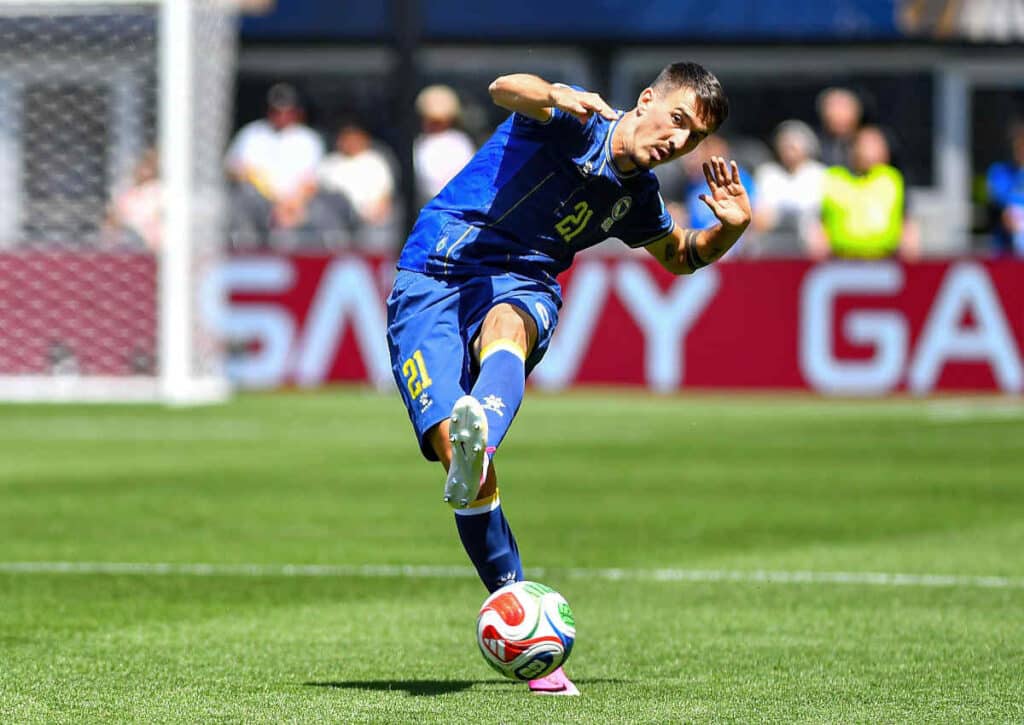 Sorgt Bosnien (im Bild: Stjepan Radeljic) gegen Gastgeber USA für eine Überraschung? (© Cal Sport Media / Alamy Live News) Sorgt Bosnien (im Bild: Stjepan Radeljic) gegen Gastgeber USA für eine Überraschung?