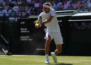 Für den Mitfavoriten Alexander Zverev steht heute bei Wimbledon das nächste wichtige Match an - gegen den Tschechen Lehecka. (© Associated Press / Alamy Stock Photo) Für den Mitfavoriten Alexander Zverev steht heute bei Wimbledon das nächste wichtige Match an - gegen den Tschechen Lehecka.