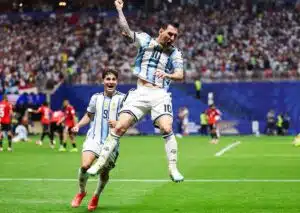 Setzt sich Argentinien (im Bild: Lionel Messi) auch gegen die Schweiz durch? (© Associated Press / Alamy Stock Photo) Argentinien Schweiz Tipp